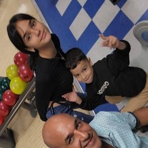 Meet your Posher, Angel luis